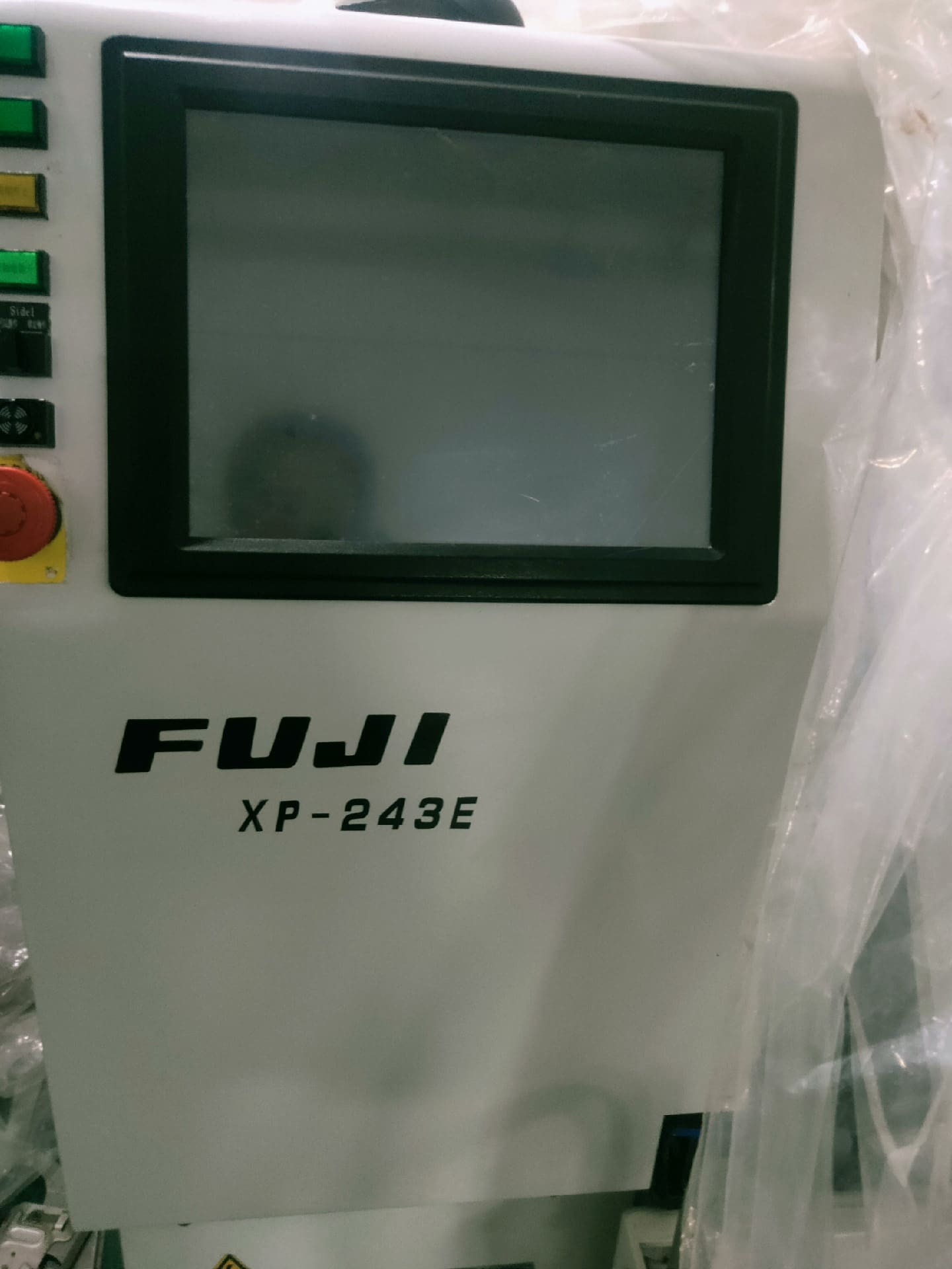 FUJI XP-243E Placement Machine – High-Speed Pick and Place for SMT Assembly