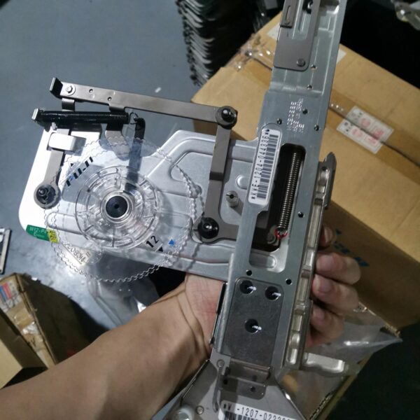 Fuji CP6/CP642/CP643 8mm Tape Feeder – High-Speed SMT Feeder