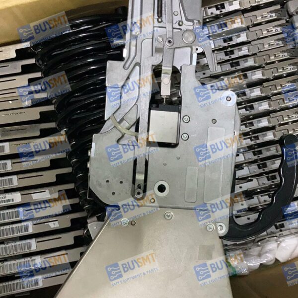 YAMAHA CL 16mm SMT Tape Feeder – KW1-M3200-000 – High-Speed Feeder for YV/YG Series Machines